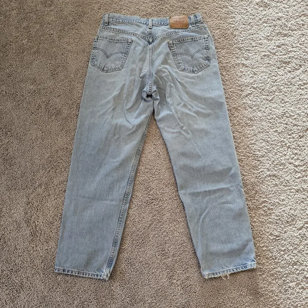 Vintage Levis 550 1999 Jeans Mens 36x32‎ Light Wash Denim Relaxed Tapered
